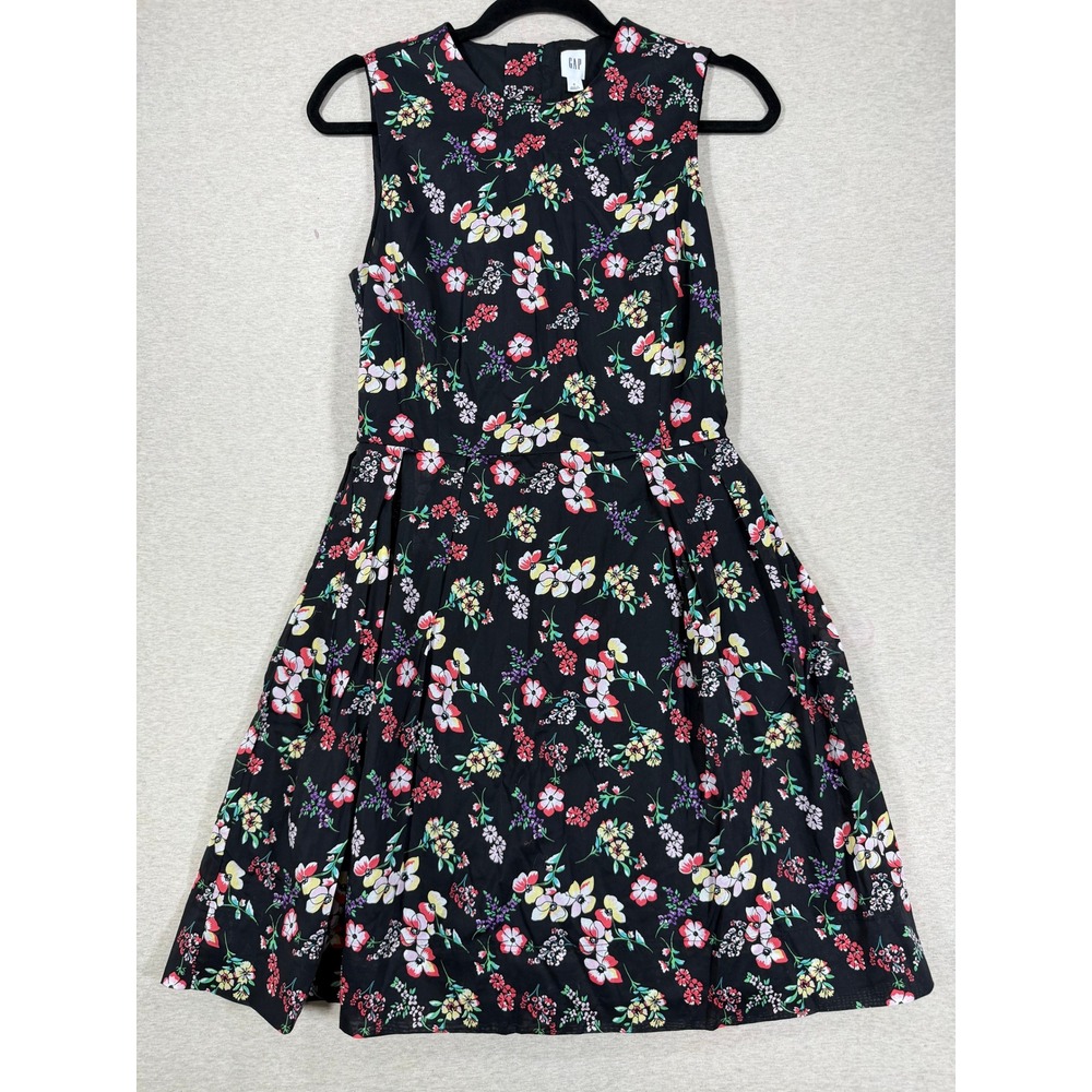 GAP Floral Fit & Flare Dress Women 0 Black Multi NWT Sleeveless Cotton Pleated